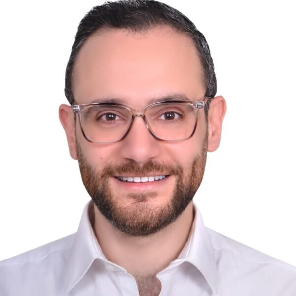 عمرو البنا