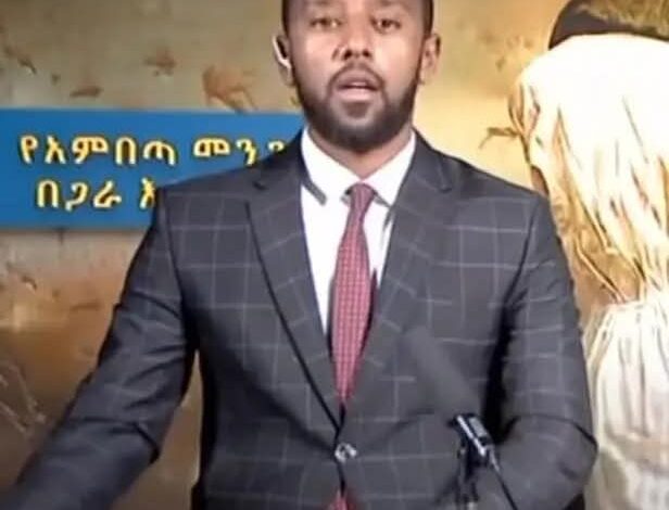 الاعلامي مدهني قدي