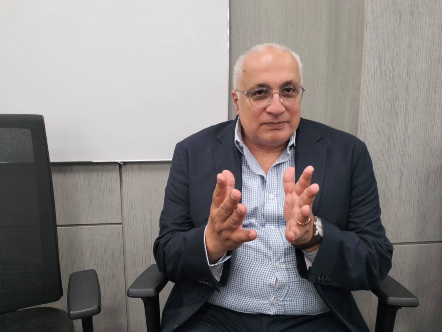 الدكتور سامح فوزي في حوار خاص مع موقع ليبرالي حول فلسفة قانون الأحوال الشخصية- تصوير خاص