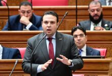 عبد المنعم إمام