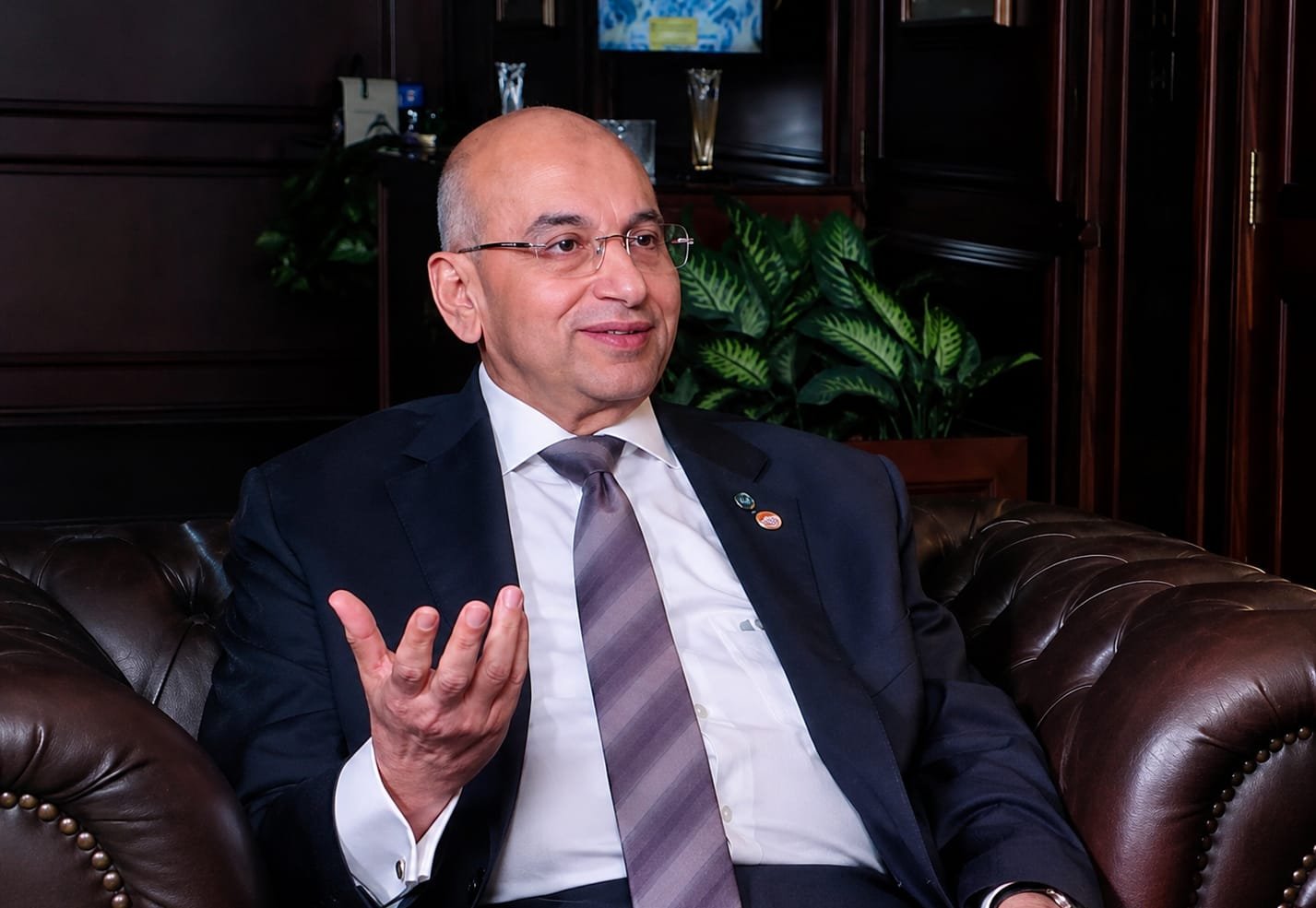 في حواره مع “ليبرالي”.. النائب أشرف عبد الغني يقدم روشتة تشريعية لتحقيق العدالة والتنمية