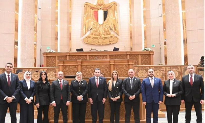 نواب حزب العدل تحت قبة البرلمان - خاص