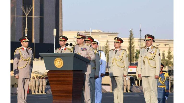 على رأسها انتخابات المحليات وحوار إعلامي ومواجهة الفساد .. 8 تكليفات رئاسية