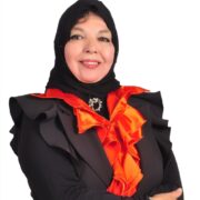 نيفين ياقوت