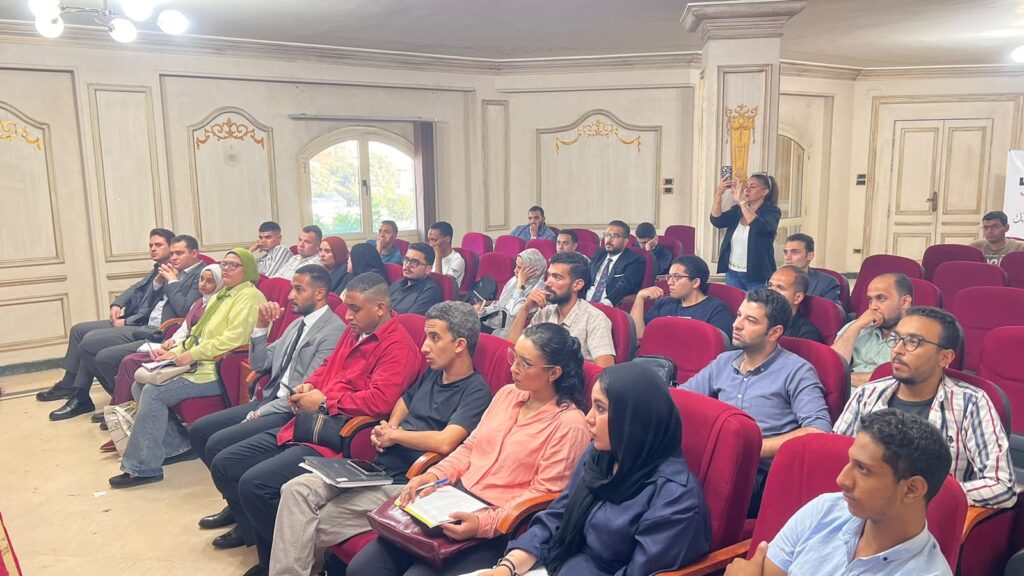 المتدربين بمدرسة العدل الصيفية