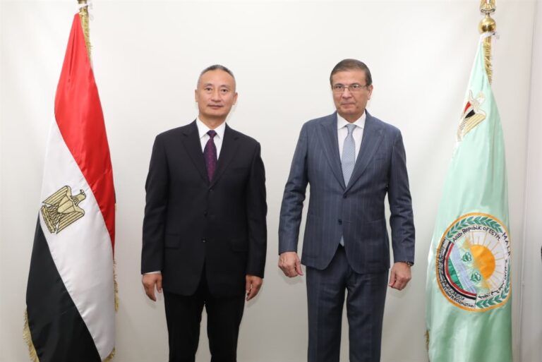 مصر والصين.. قصة توطين صناعة المبيدات الزراعية
