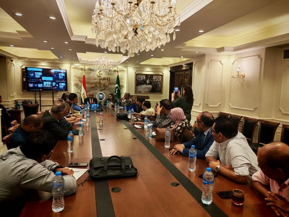 اجتماع لتدريب كوادر المحليات في حزب الوفد 