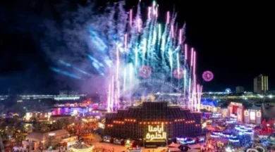 من «الدويتو» إلى «الديناصور».. موسم الرياض 2026 يجمع نجوم مصر والخليج على خشبة المسرح