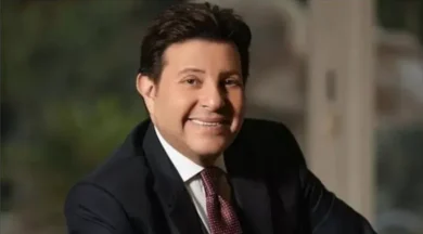بعد الإعلان عن تمثال هاني شاكر.. تعرف على أشهر تماثيل نجوم الفن في دار الأوبرا المصرية