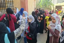 أزمة في مدرسة اللواء الرسمية لغات بالجيزة.. أولياء الأمور يرفضون استضافة طلاب «القدس» ويطالبون بإلغاء القرار