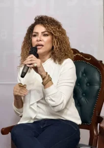 ألفت عمر
