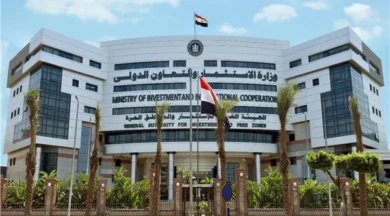 تحرك برلماني لكشف حقيقة تعيين 5 مساعدين لوزير الاستثمار برواتب تصل إلى 18 مليون جنيه سنويًا